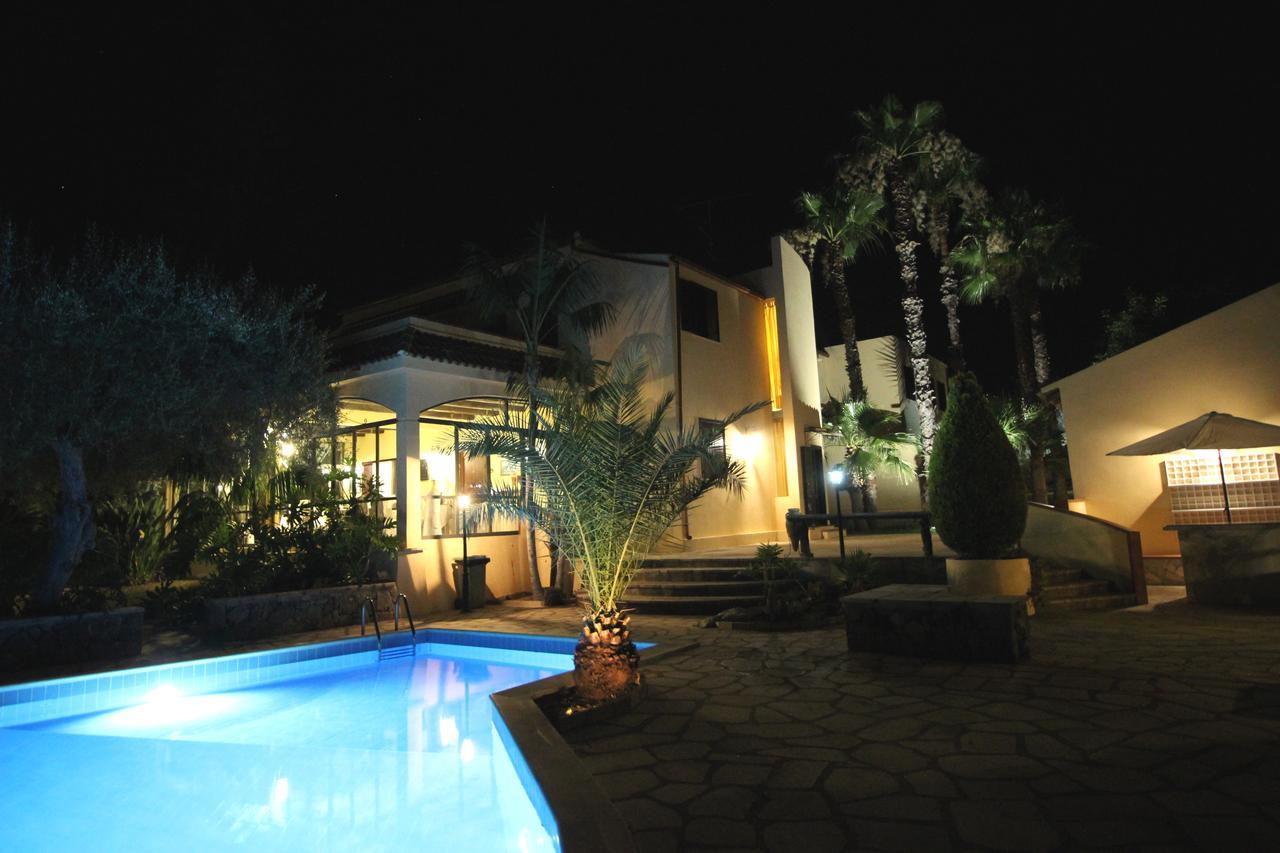 La Perciata Guest House Contrada Maeggio Exterior photo